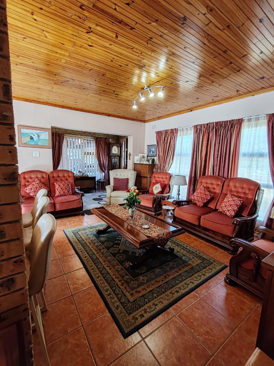 3 Bedroom Property for Sale in Kleinmond Western Cape